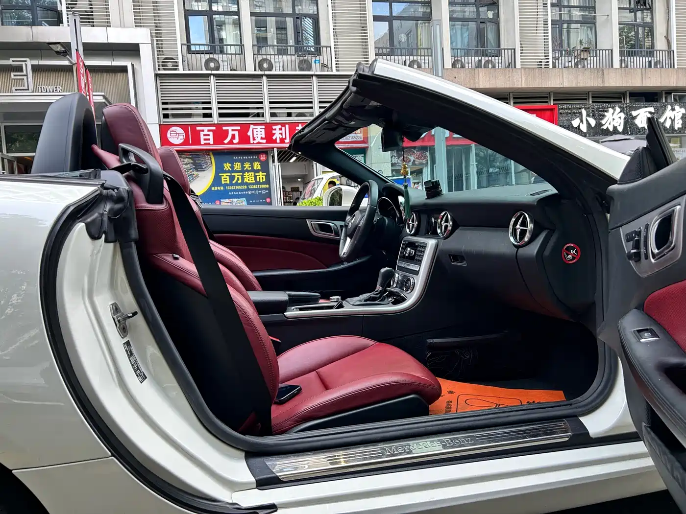 Mercedes-Benz SLK-Class 2011 SLK 200 Luxury Sport фото 8