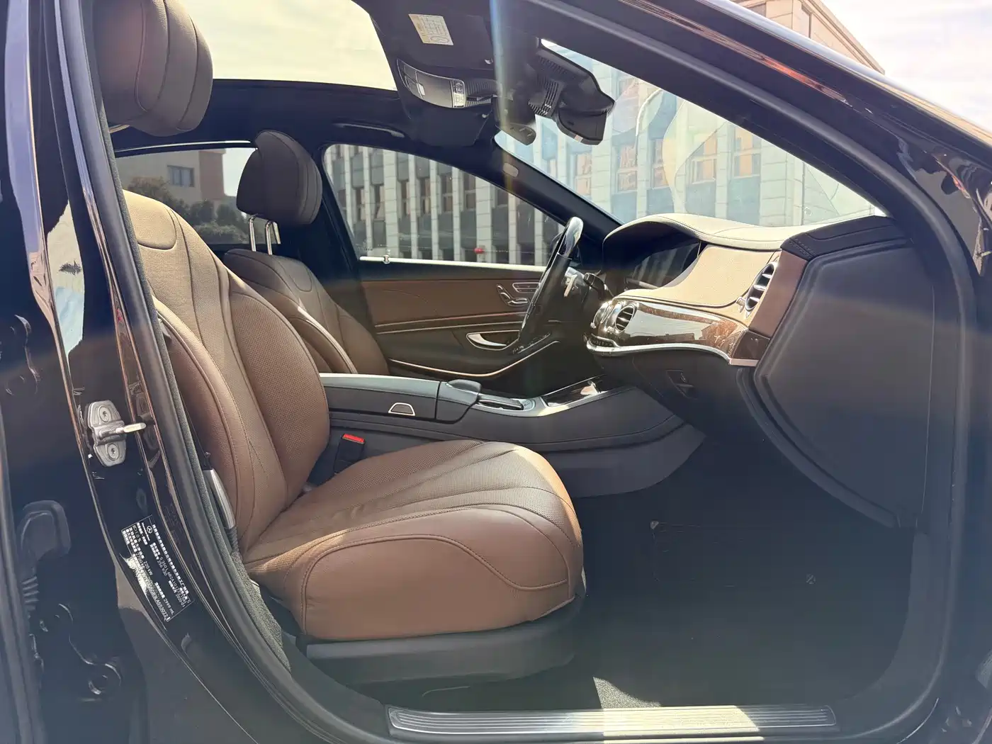 Mercedes-Benz S-Class 2020 S 350 L Premium Edition Collector's Version фото 13
