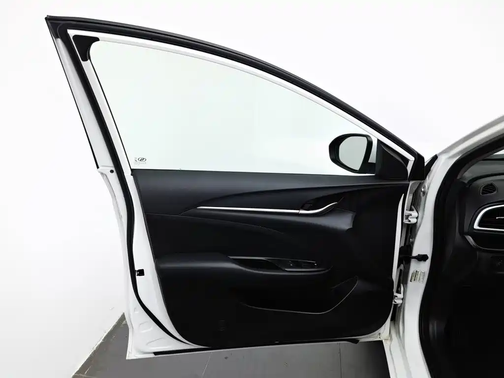 صورة 8 - Buick Excelle