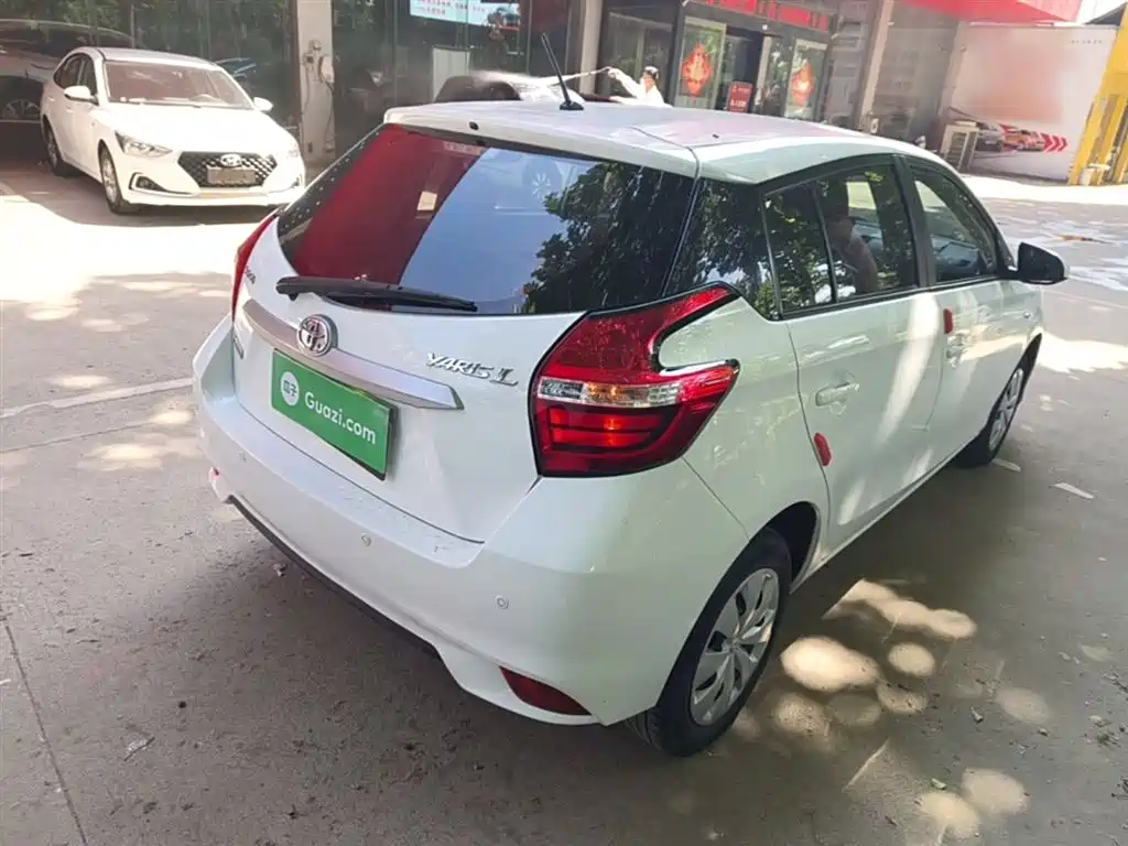 Toyota YARiS L Zhi Xuan 2021 1.5L CVT Leading Edition фото 7