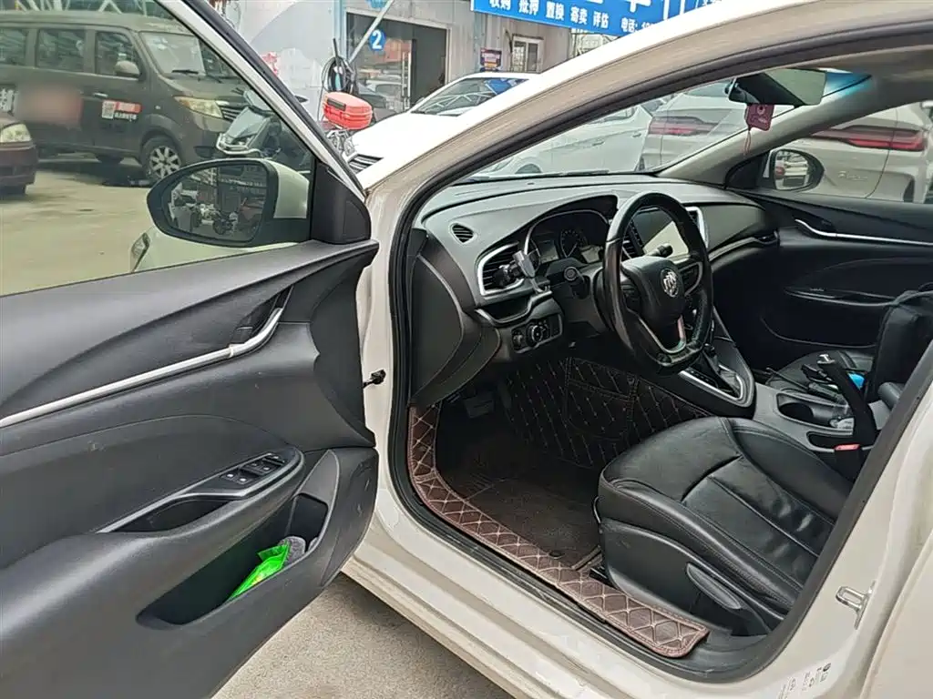 Buick Excelle 2018 18T Automatic Elite фото 16