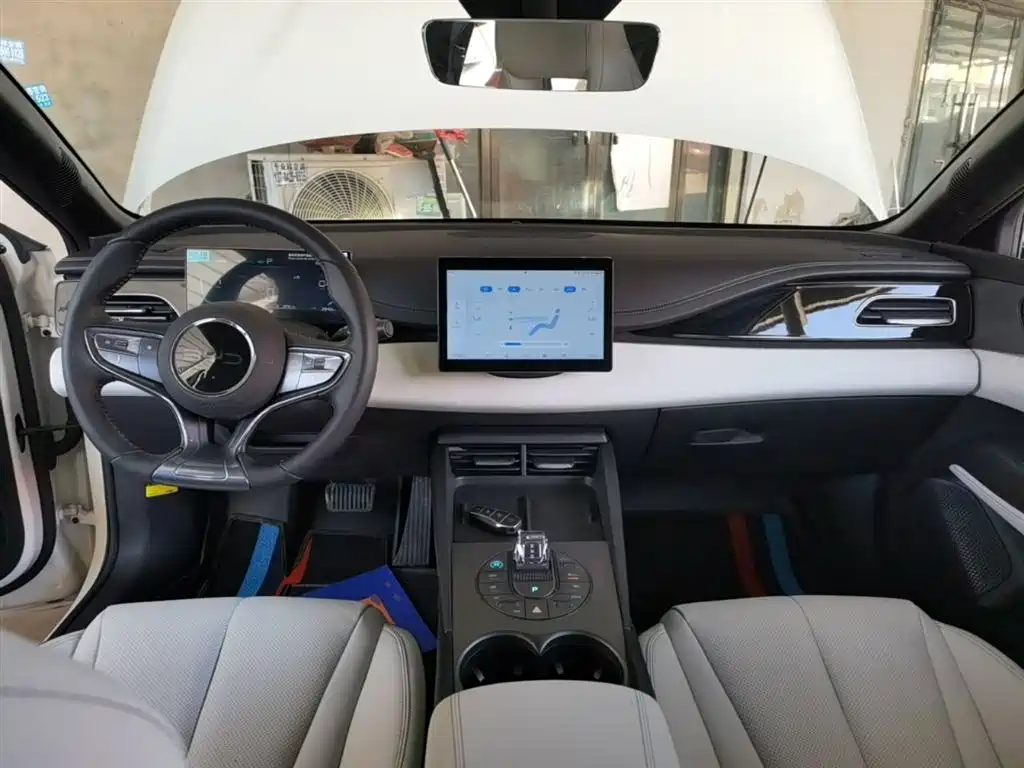 BYD Seal 06 New Energy 2024 DM-i 80KM Luxury фото 10
