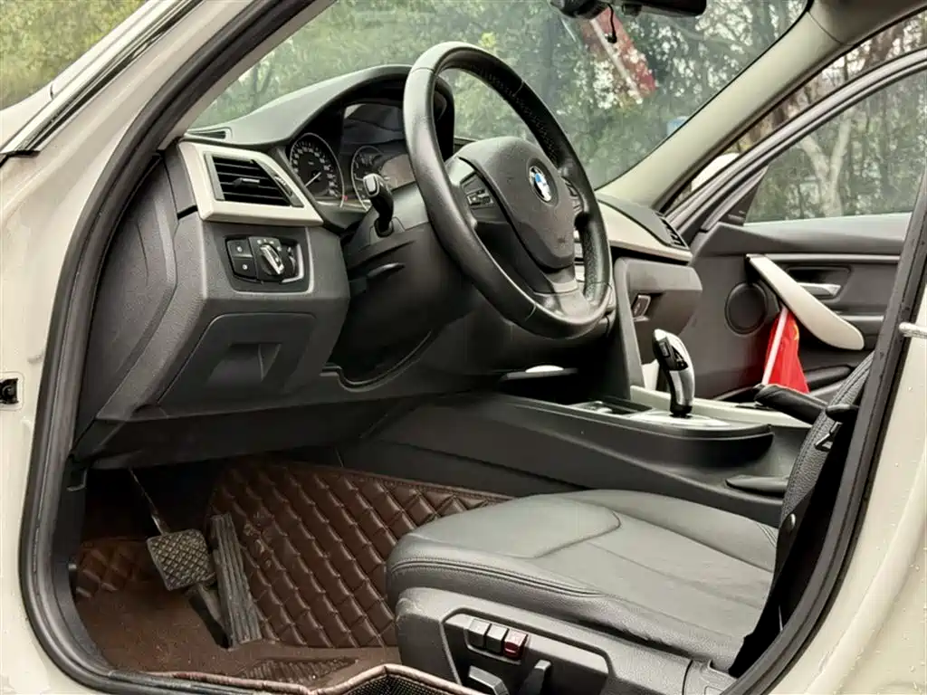BMW 3 Series 2015 320Li Super Joy Fashion фото 11