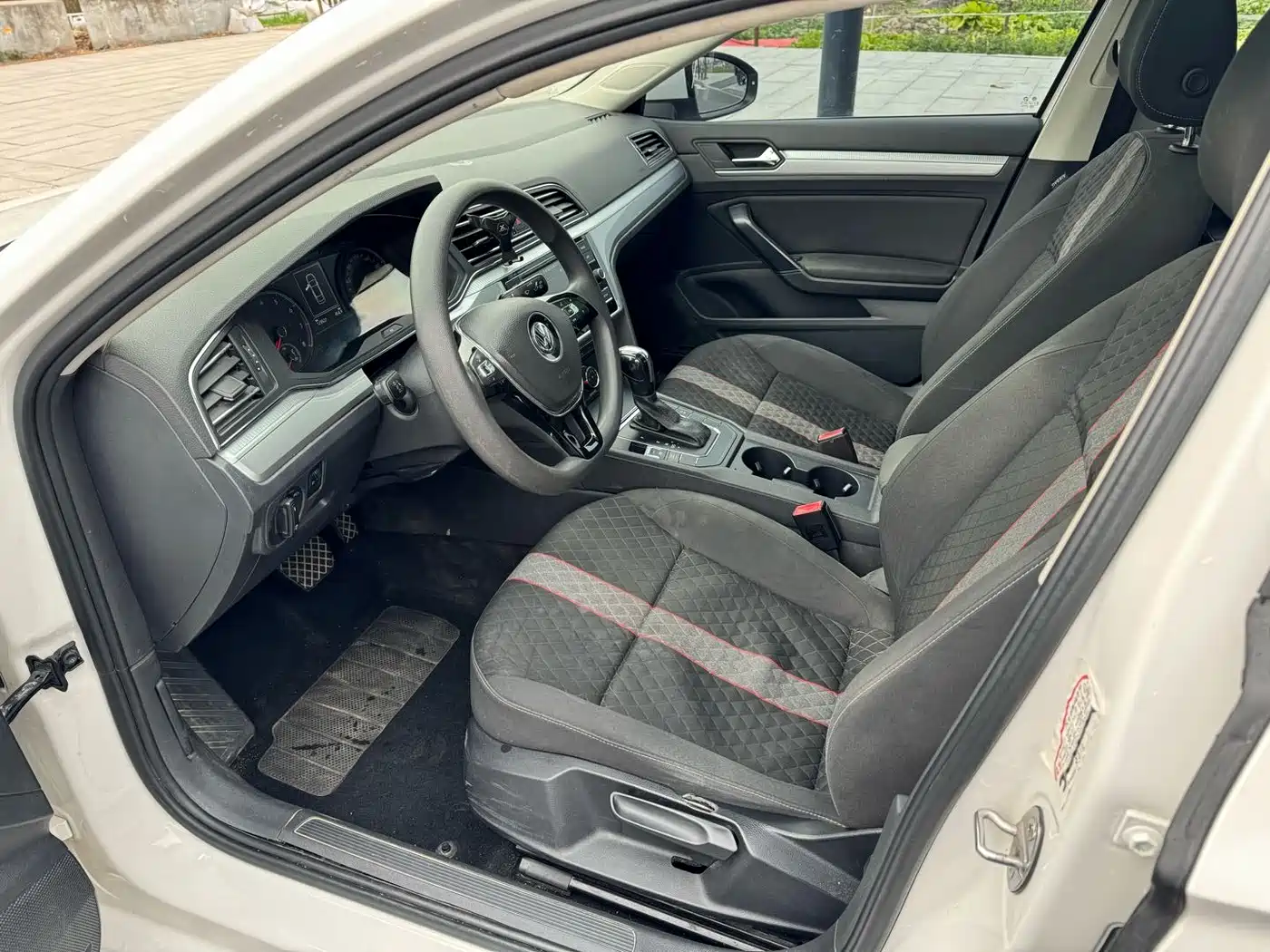 Volkswagen Lamando 2019 230TSI DSG Fashion Edition China VI фото 8