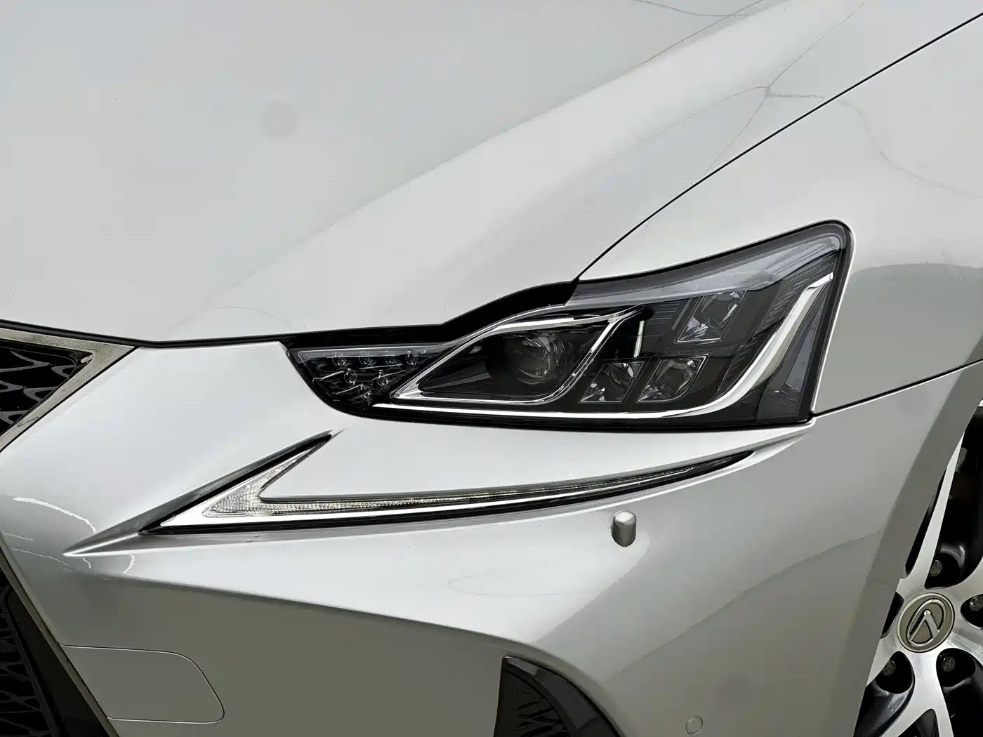 Lexus IS 2017 300 F SPORT фото 8