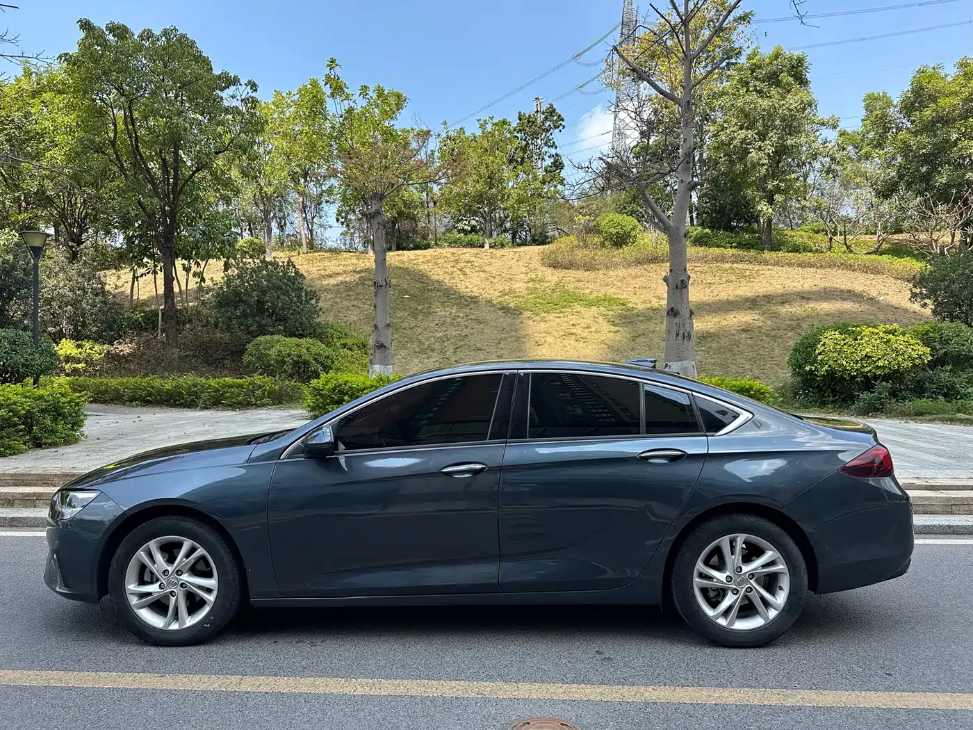 BUICK REGAL