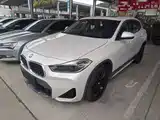 Photo 2 - BMW X2