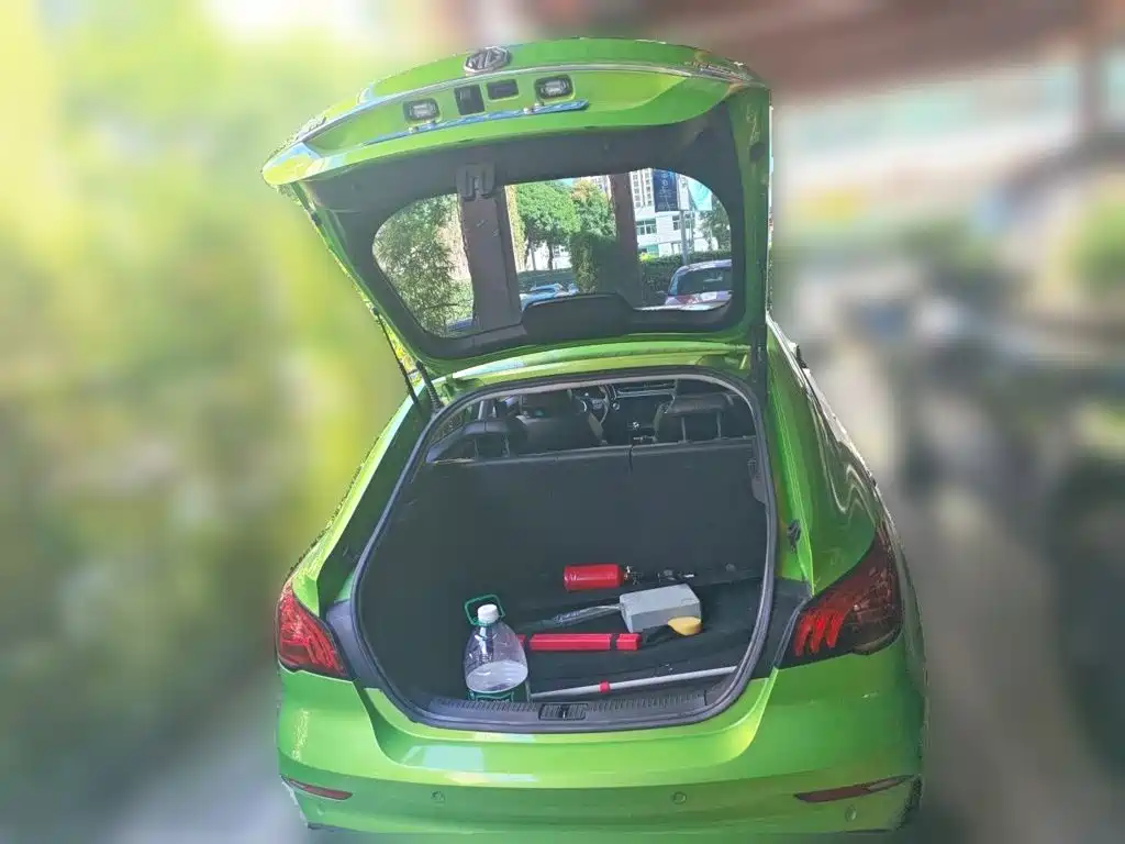 Photo 11 - MG MG6