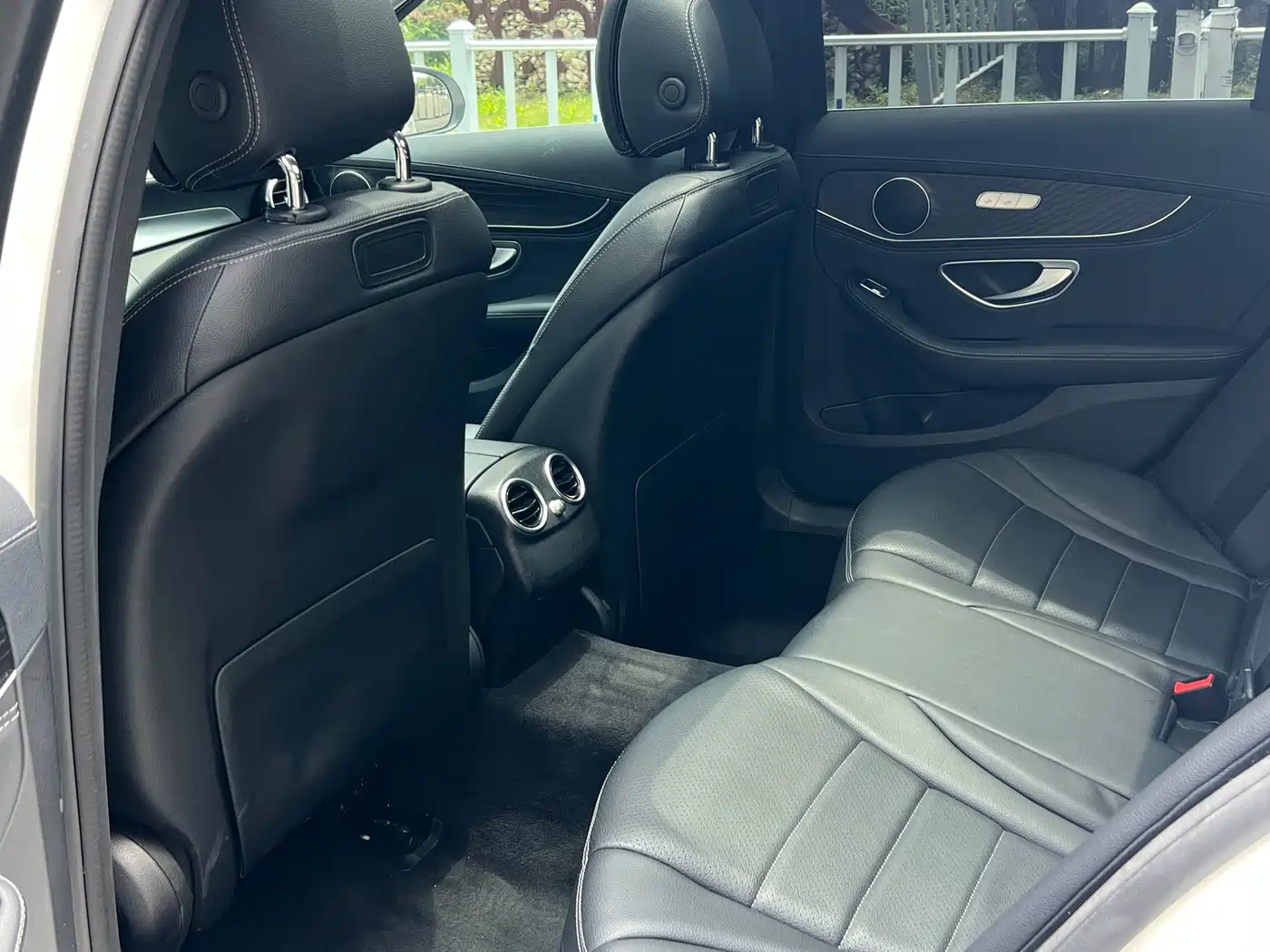 Mercedes-Benz C-Class 2015 C 200 L фото 11