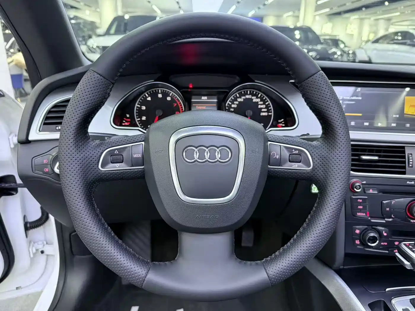 Audi A5 (Import) 2010 2.0TFSI Cabriolet фото 14