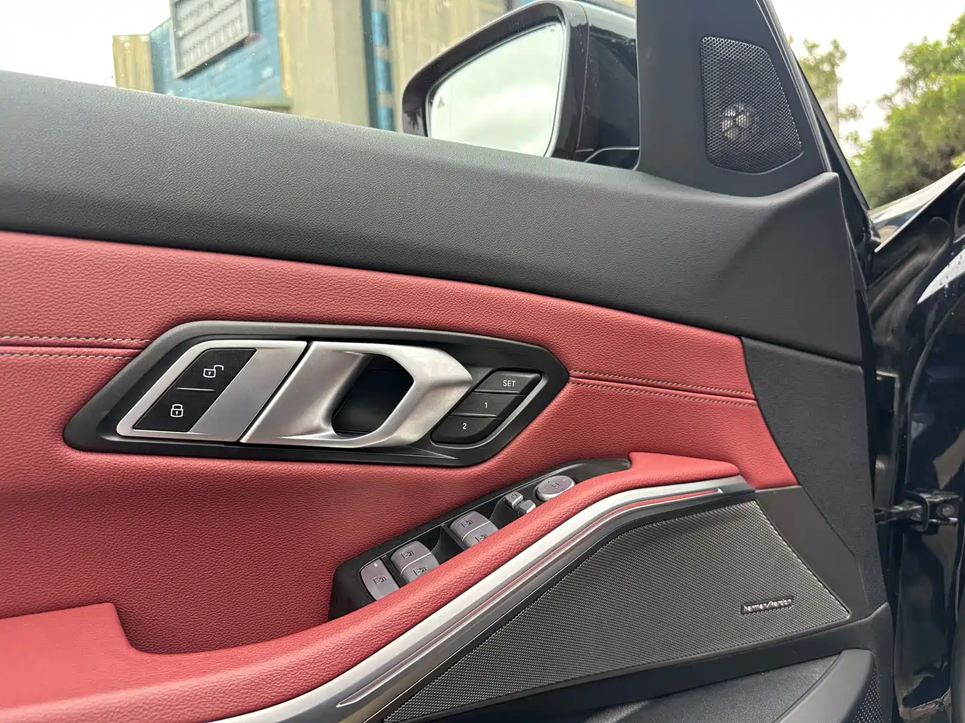BMW i3 2025 eDrive 40 L Shadow Night Sport Package фото 7