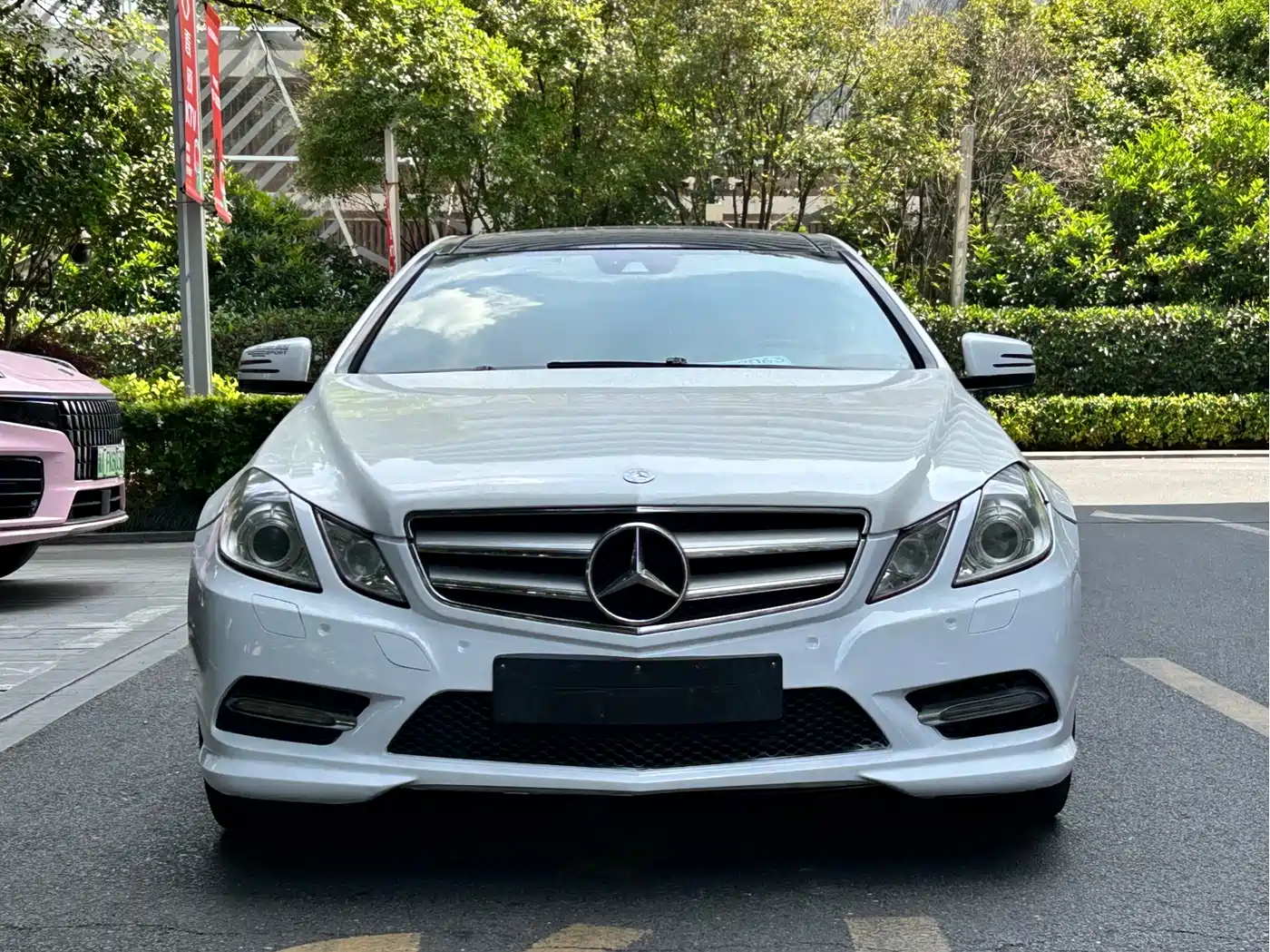 Mercedes-Benz E-Class (Import) 2012 E 200 CGI Coupe фото 2