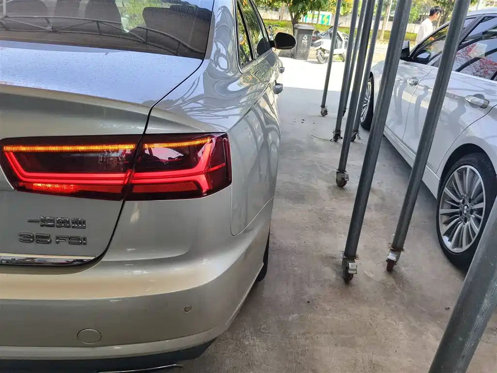 Audi A6L 2016 30 FSI Comfort фото 8