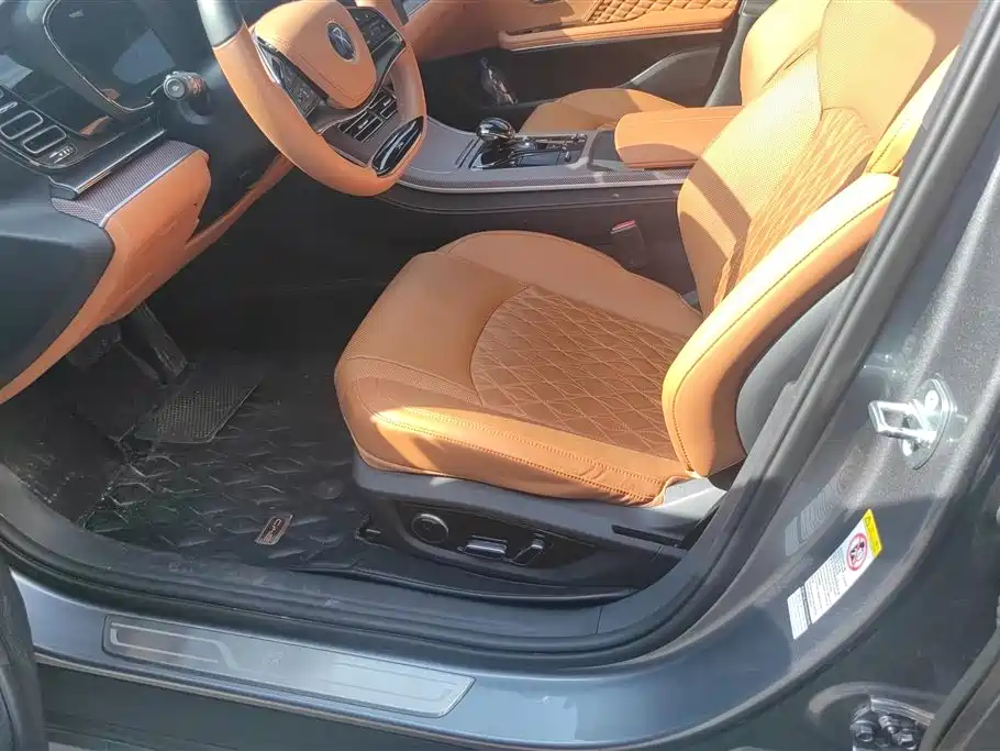 BYD Han 2022 DM-i 121KM Premium Edition фото 9
