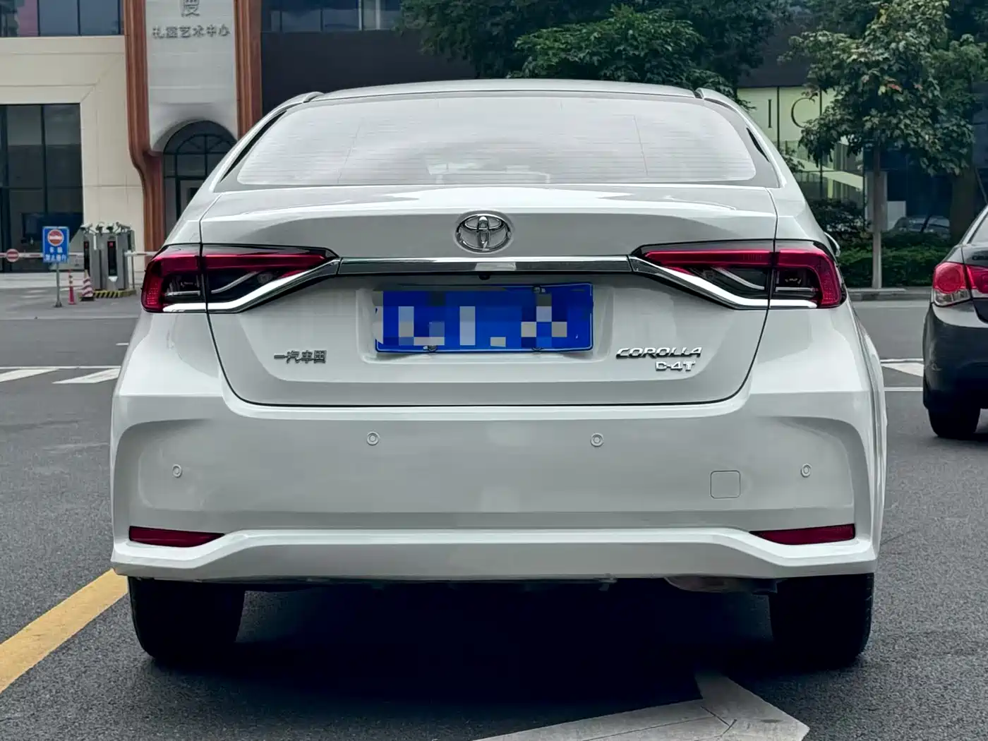 Toyota Corolla 2022 1.2T S-CVT Pioneer PLUS Edition фото 8