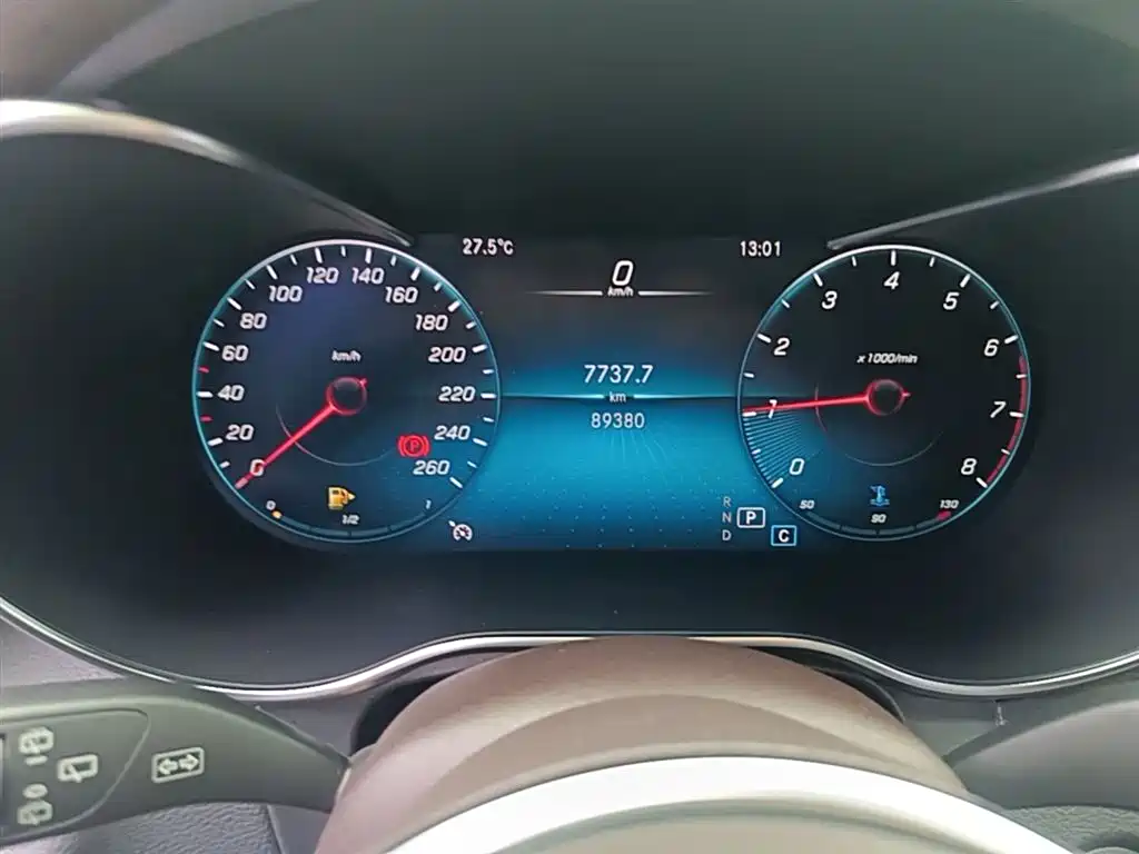 Mercedes-Benz GLC 2021 GLC 260 L 4MATIC Sporty фото 12
