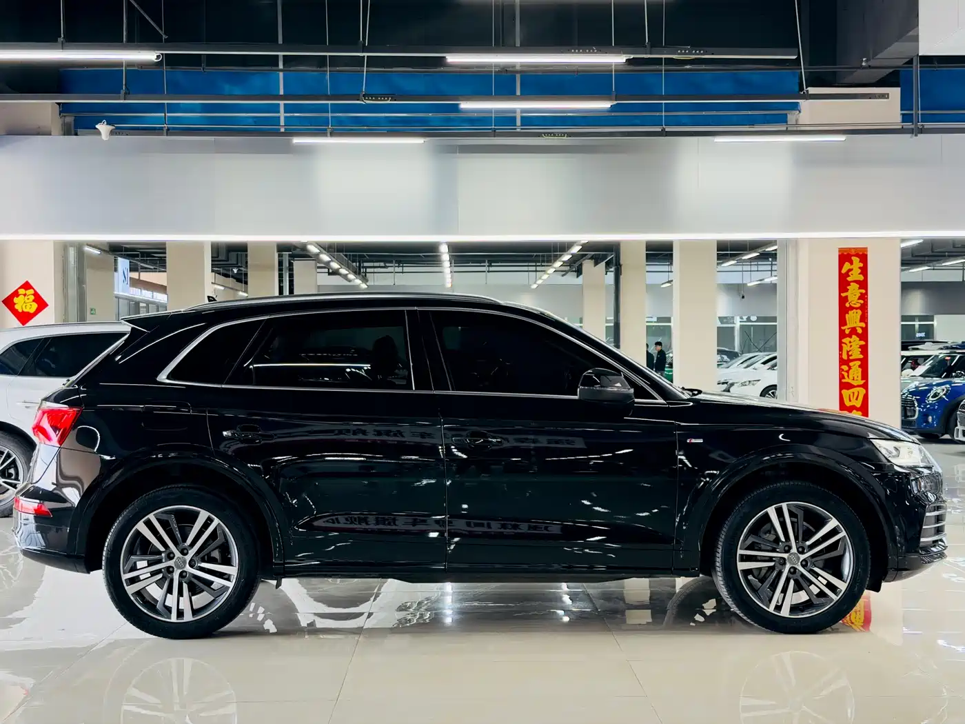 Audi Q5L 2018 40 TFSI Prestige Fashion (China V) фото 4