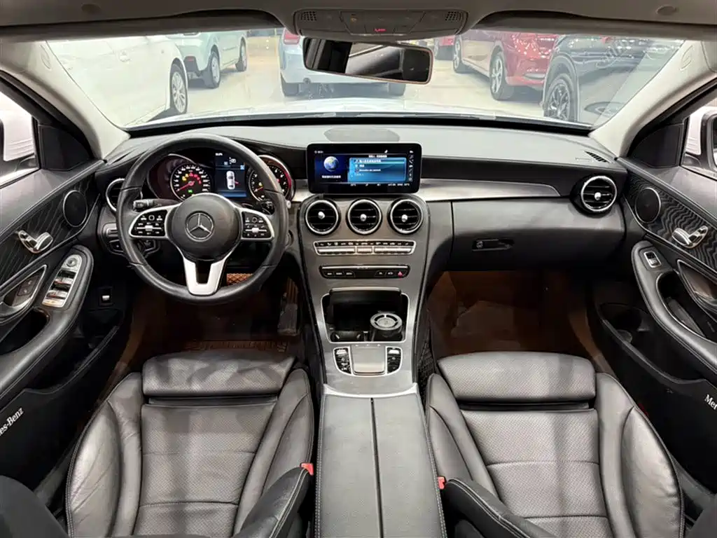Mercedes-Benz C-Class 2019 C 180 L Fashion Sport Edition фото 18