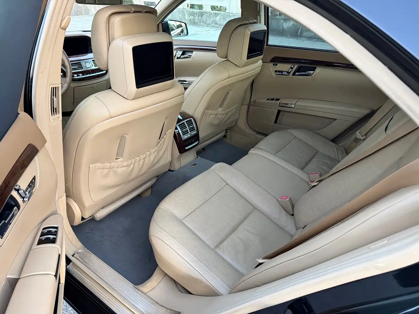 Mercedes-Benz S-Class 2010 S 350 L Luxury фото 14