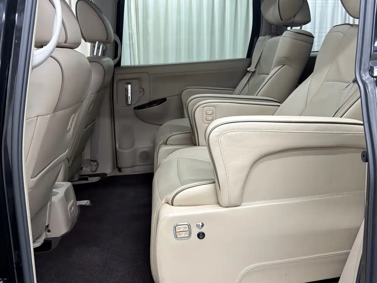 Nissan Quest 2015 3.5L SL фото 15