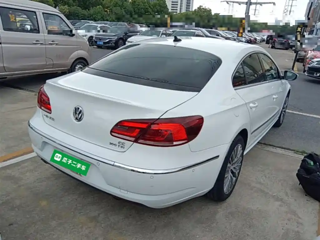 Volkswagen FAW-Volkswagen CC 2018 1.8TSI Luxury фото 7