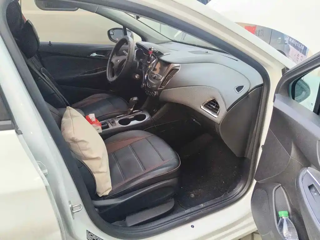 Chevrolet Cruze 2019 2018 Redline 320 Automatic Pioneer Edition