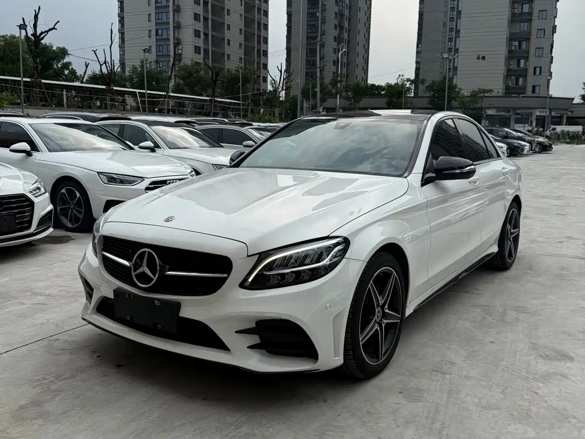 Mercedes-Benz C-Class 2020 Facelift C 260 Sport Version фото 2