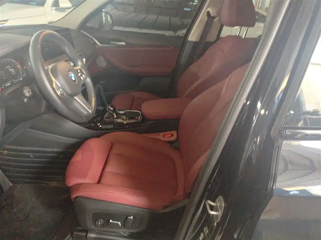 BMW X3 2023 Facelift xDrive30i Leading M Night Package фото 15