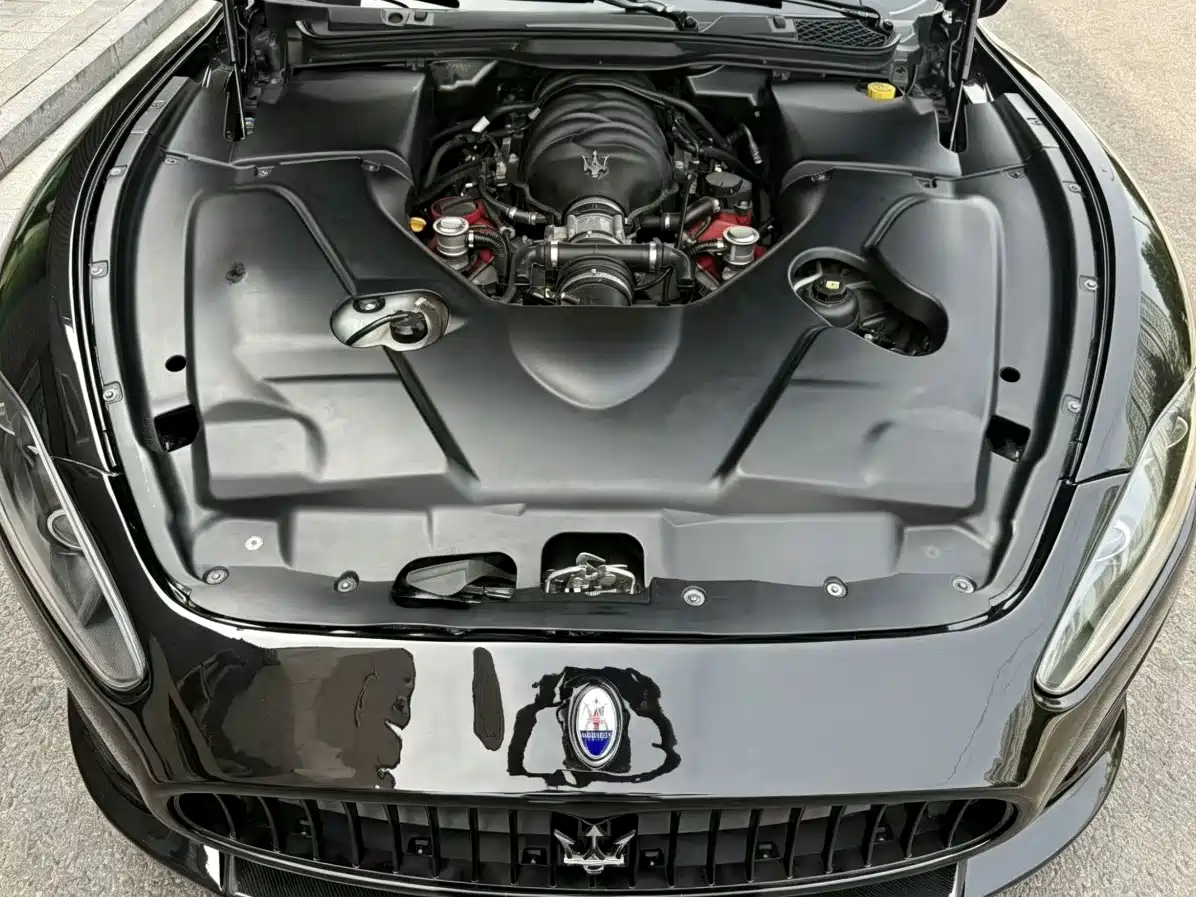 Maserati GranTurismo 2013 4.7L Sport F1 фото 4
