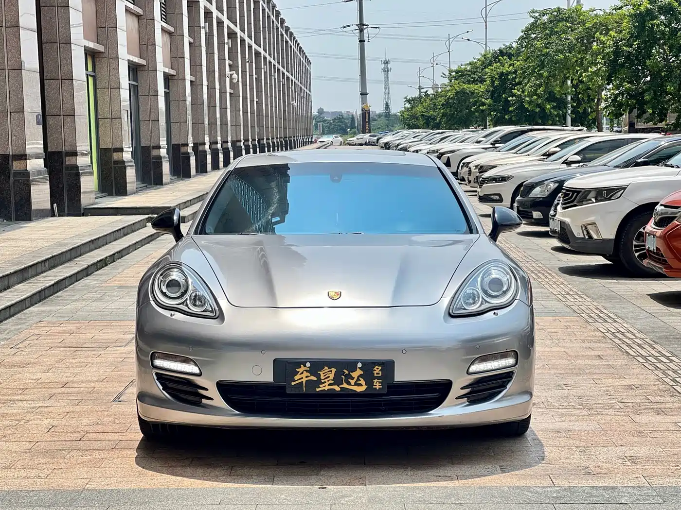 Porsche Panamera 2010 Model Panamera S 4.8L фото 2