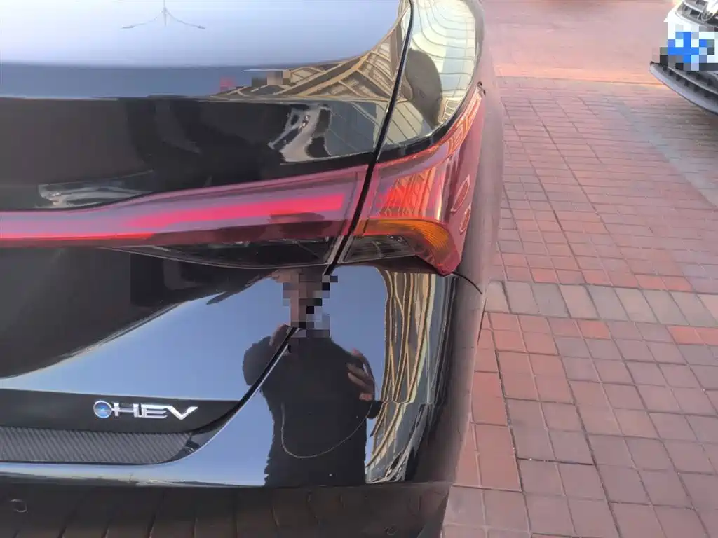 Toyota Avalon 2024 Hybrid 2.0L Luxury Edition фото 8