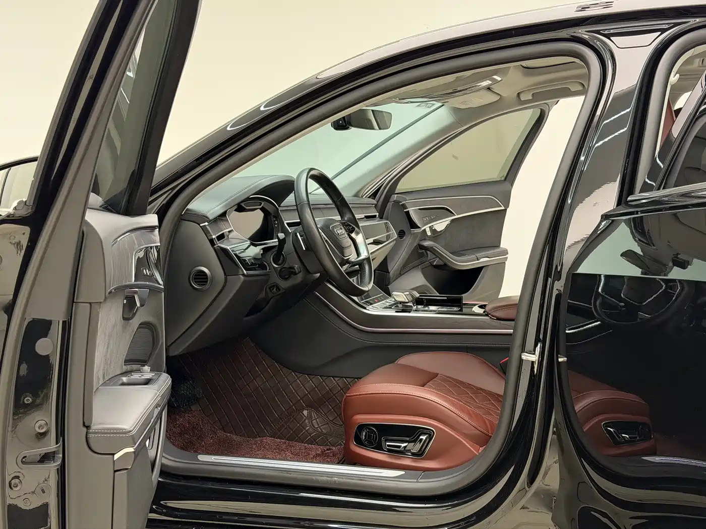 Audi A8 2023 A8L 50 TFSI quattro Exclusive фото 12