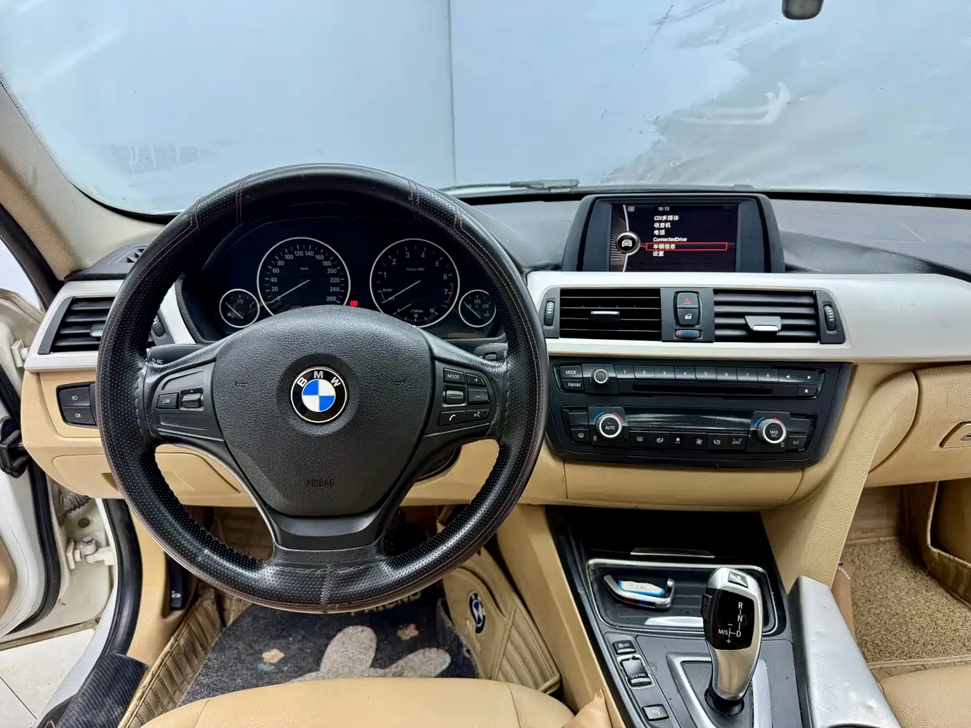 BMW 3 Series 2014 320Li Fashion фото 17