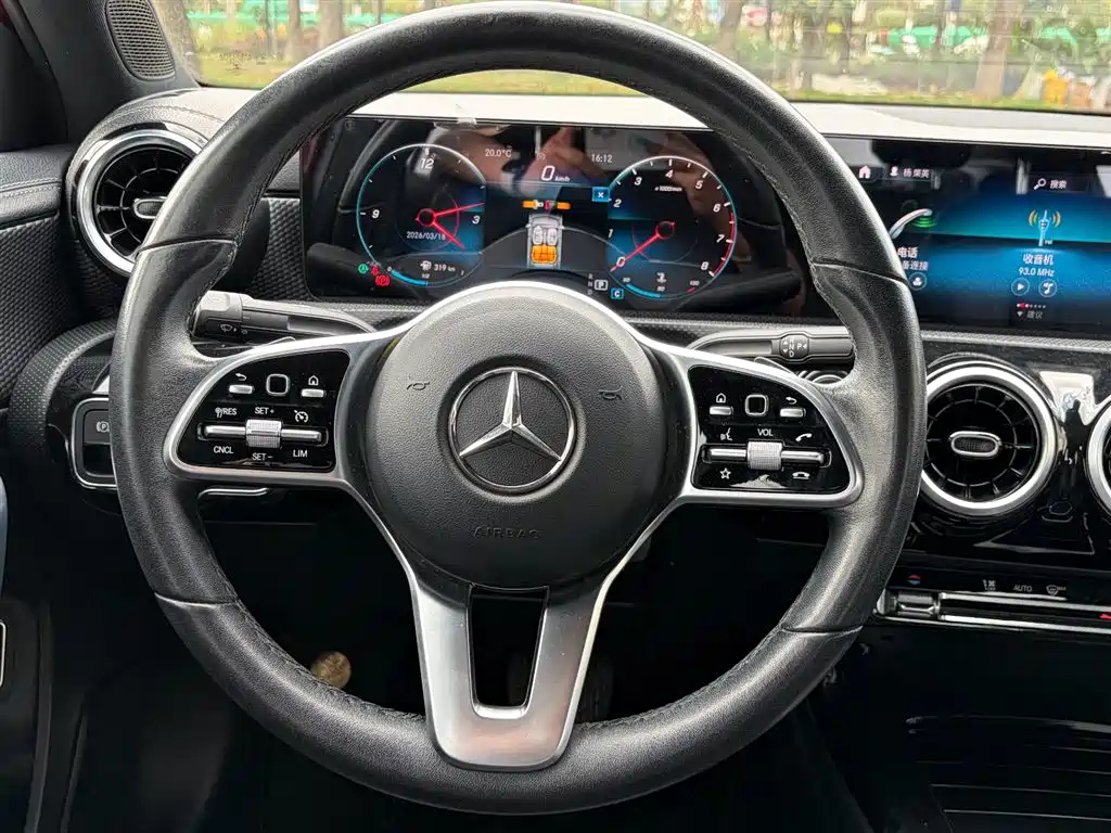 MERCEDES-BENZ A CLASS