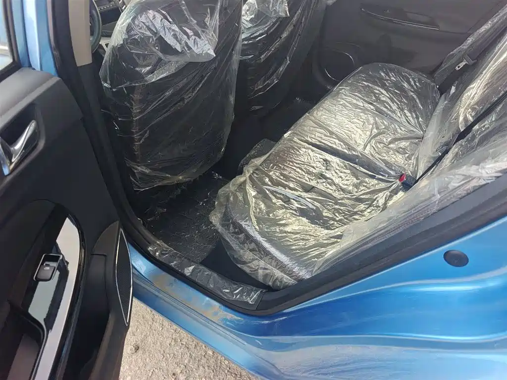 BYD e5 2018 Mobility Edition фото 17