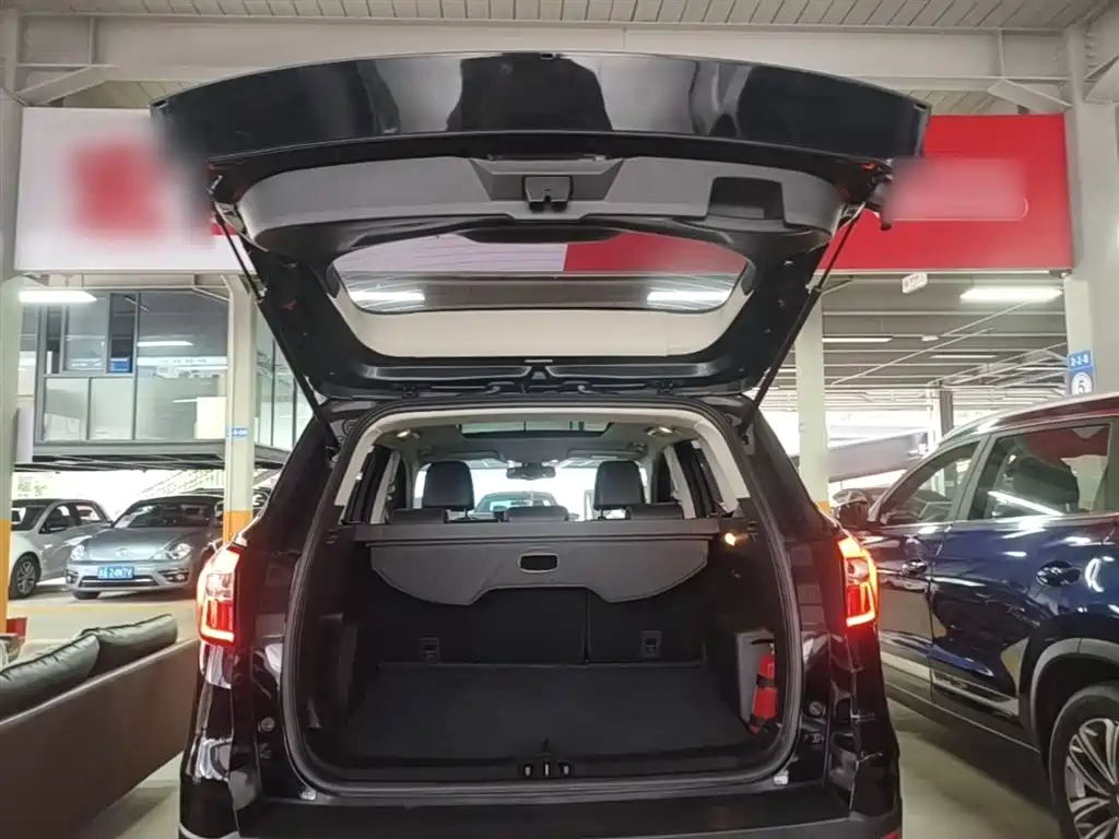 Ford Kuga 2019 2019 EcoBoost 180 2WD Platinum Wing Edition China VI