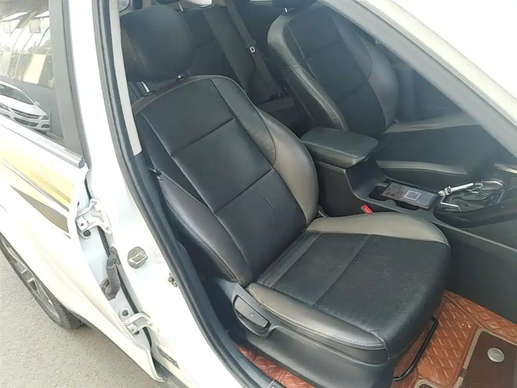 Kia Sportage 2019 2.0L Automatic Smart Luxury Edition фото 25