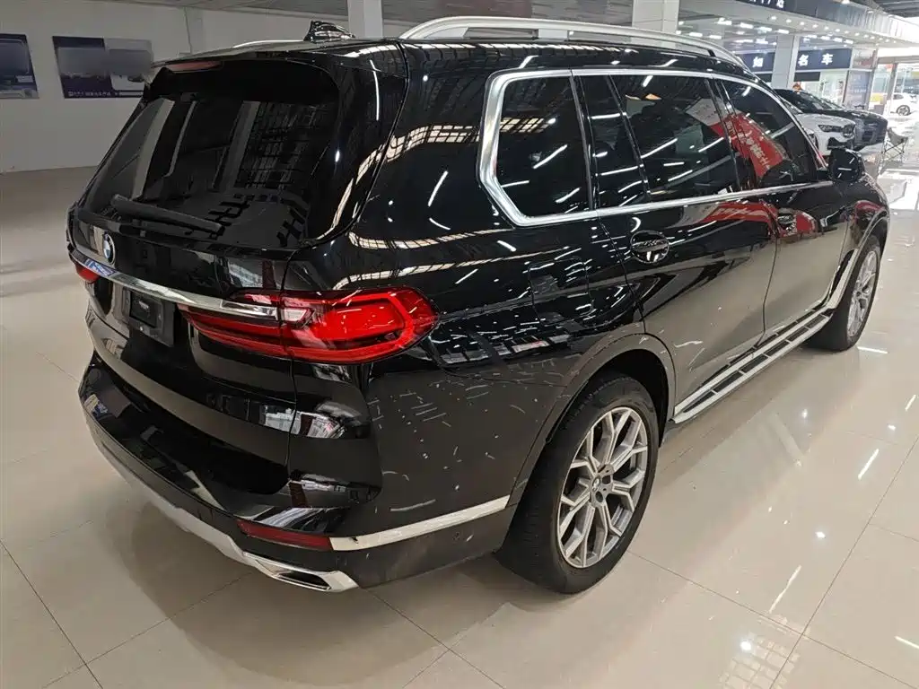 BMW X7 2021 xDrive40i Leading Luxury Package фото 7