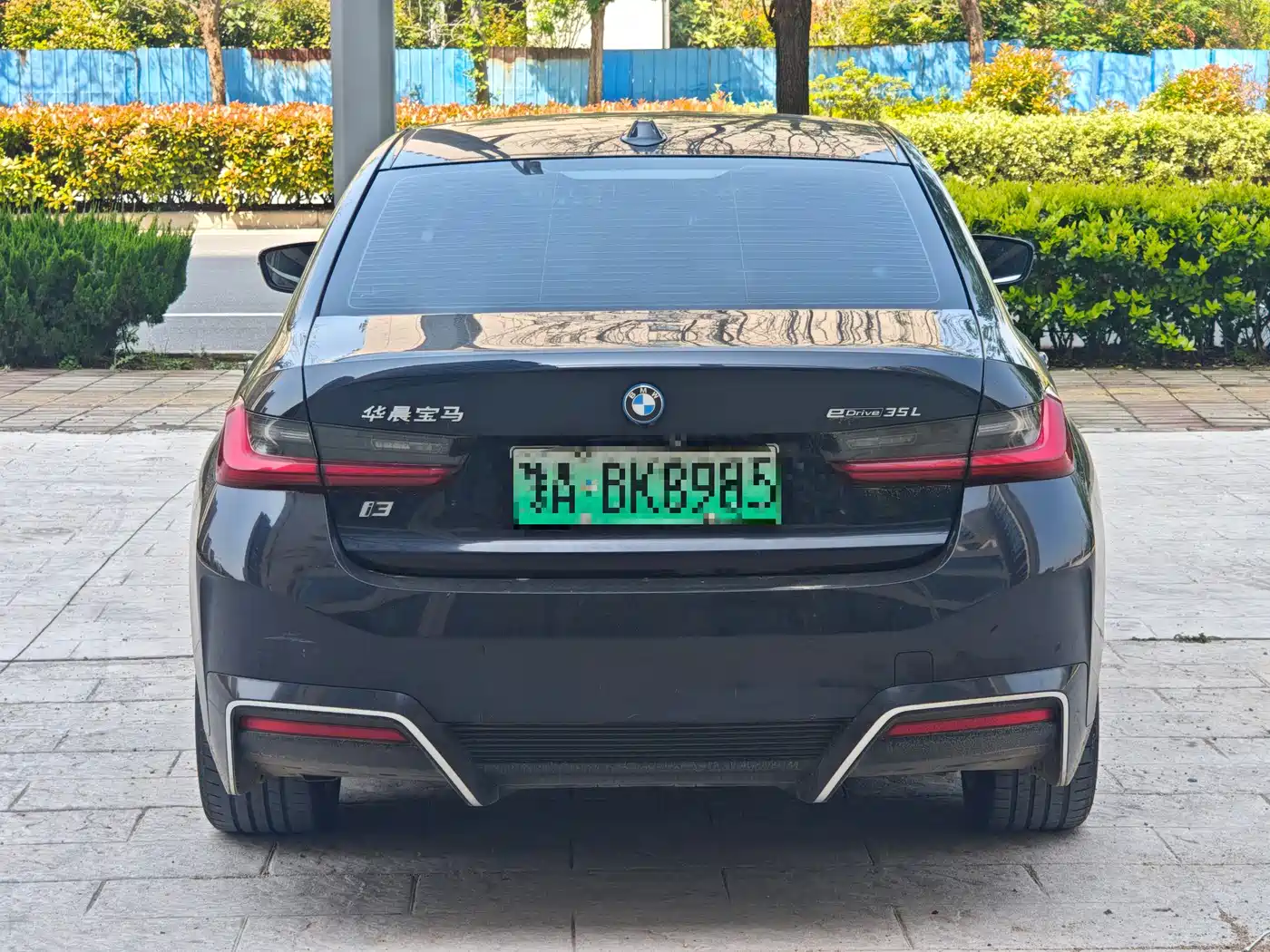 BMW i3 2022 eDrive 35 L фото 8