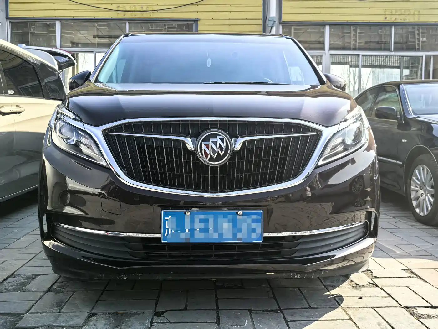 Buick GL8 2018 ES 28T Comfort Type China VI фото 2
