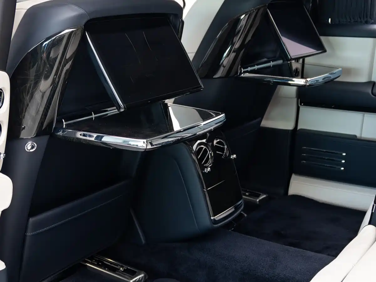 Фото 14 - Rolls-Royce Phantom