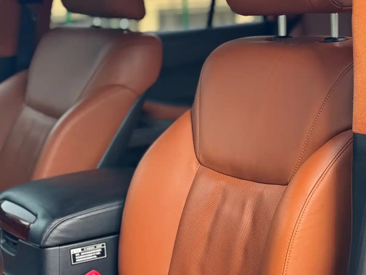Lexus LX 2011 2009 570