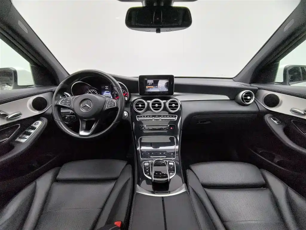 Mercedes-Benz GLC 2017 GLC 200 4MATIC фото 5