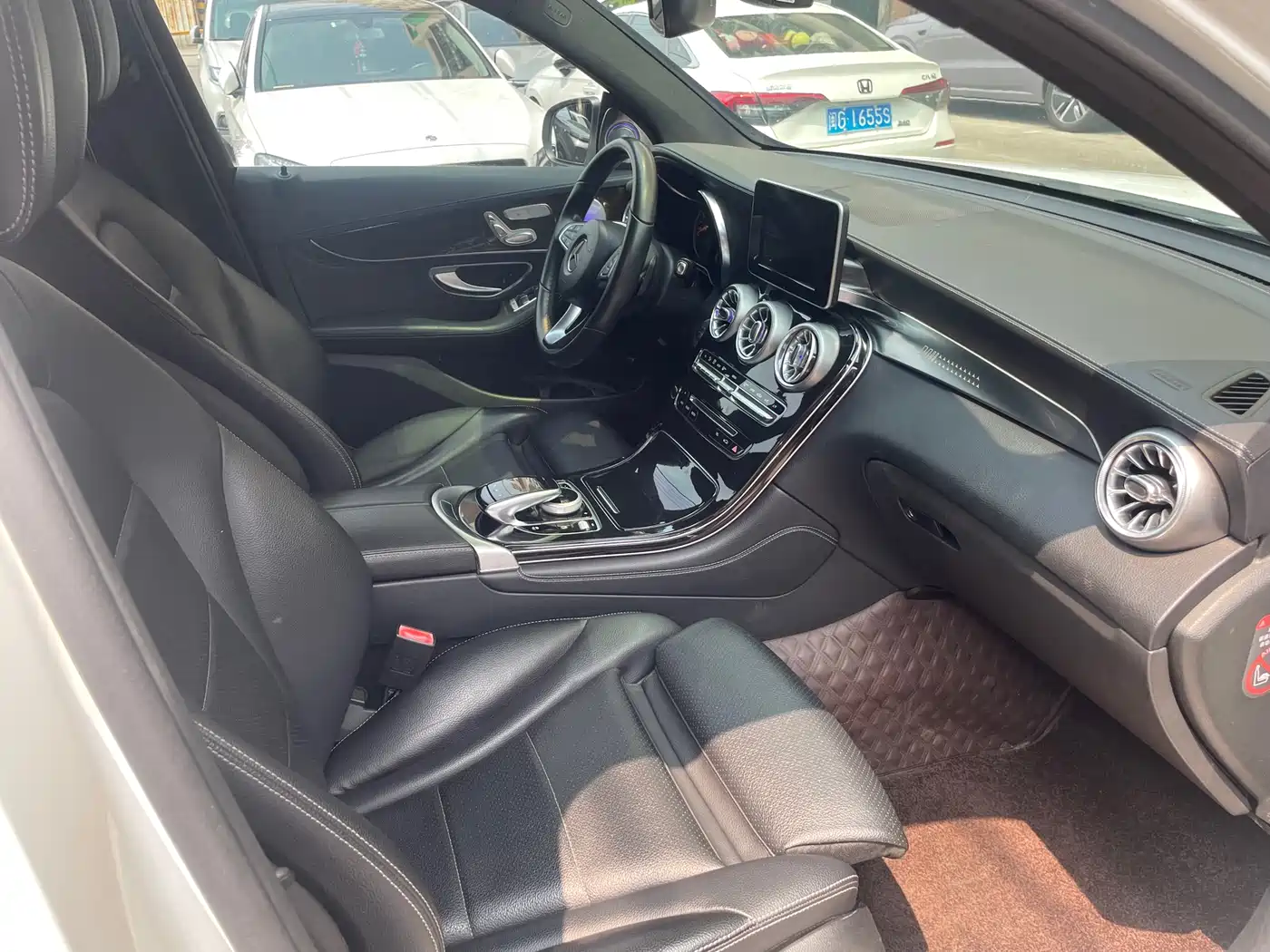 Mercedes-Benz GLC 2017 GLC 260 4MATIC Dynamic фото 18