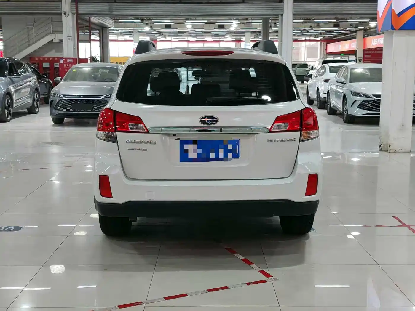 Subaru Outback 2013 2.5i Premium Edition фото 5