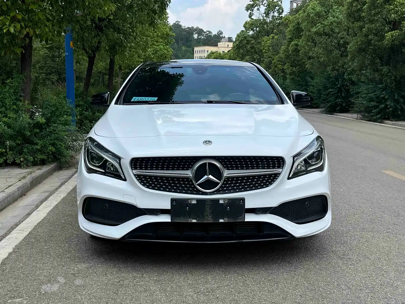 Mercedes-Benz CLA (Import) 2017 CLA 220 4MATIC фото 2
