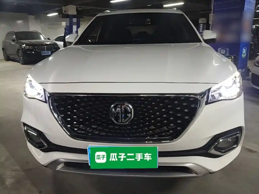 2021 MG HS