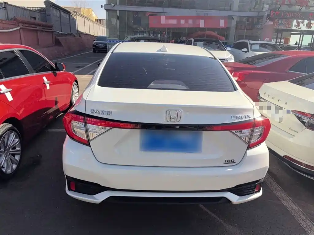 Honda ENVIX 2023 2022 180TURBO CVT Comfort Edition