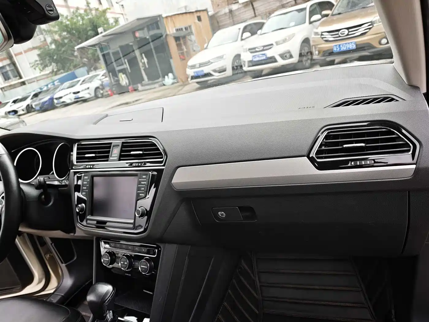Volkswagen Tiguan L 2018 330TSI Automatic 2WD Flagship Edition фото 15