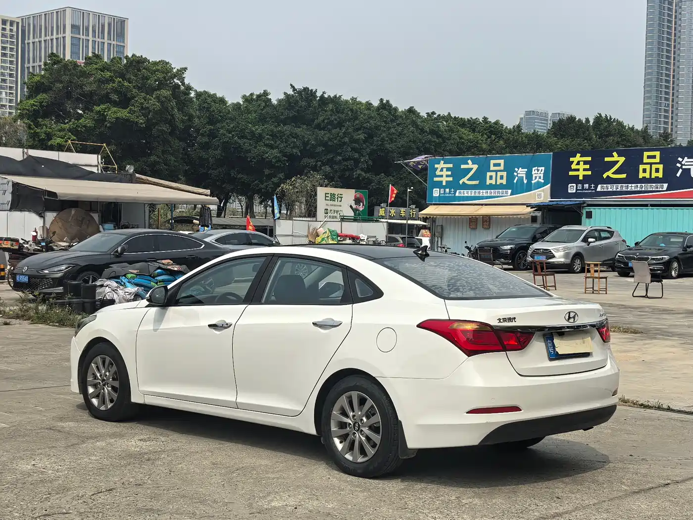Hyundai Mistra 2014 1.8L Auto Smart GLS фото 18